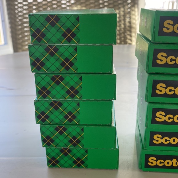 Scotch Magic Tape Dispenser and Tape Bundle - Picture 7 of 7